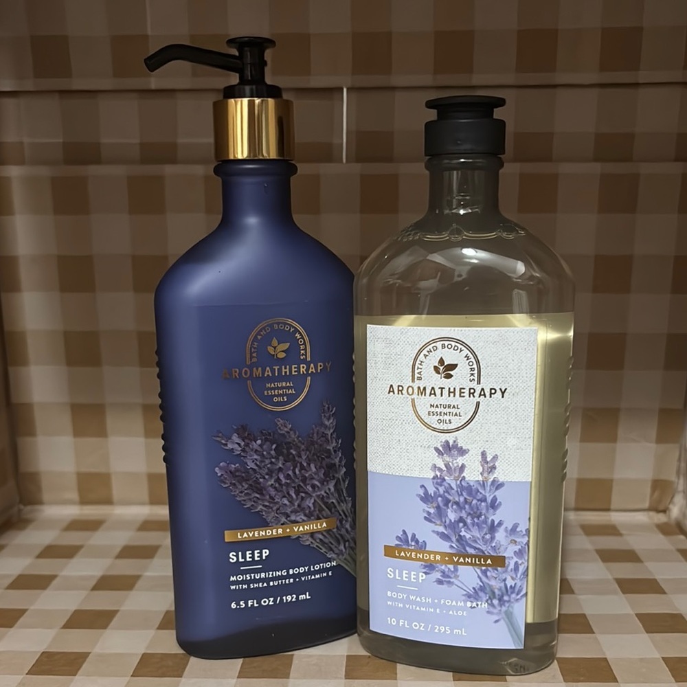 Therapy Aromatherapy Lavender Vanilla Body Wash and Lotion Set